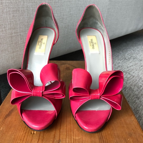 Valentino Shoes - Valentino Hot Pink Patent D’Orsay Bow Pumps